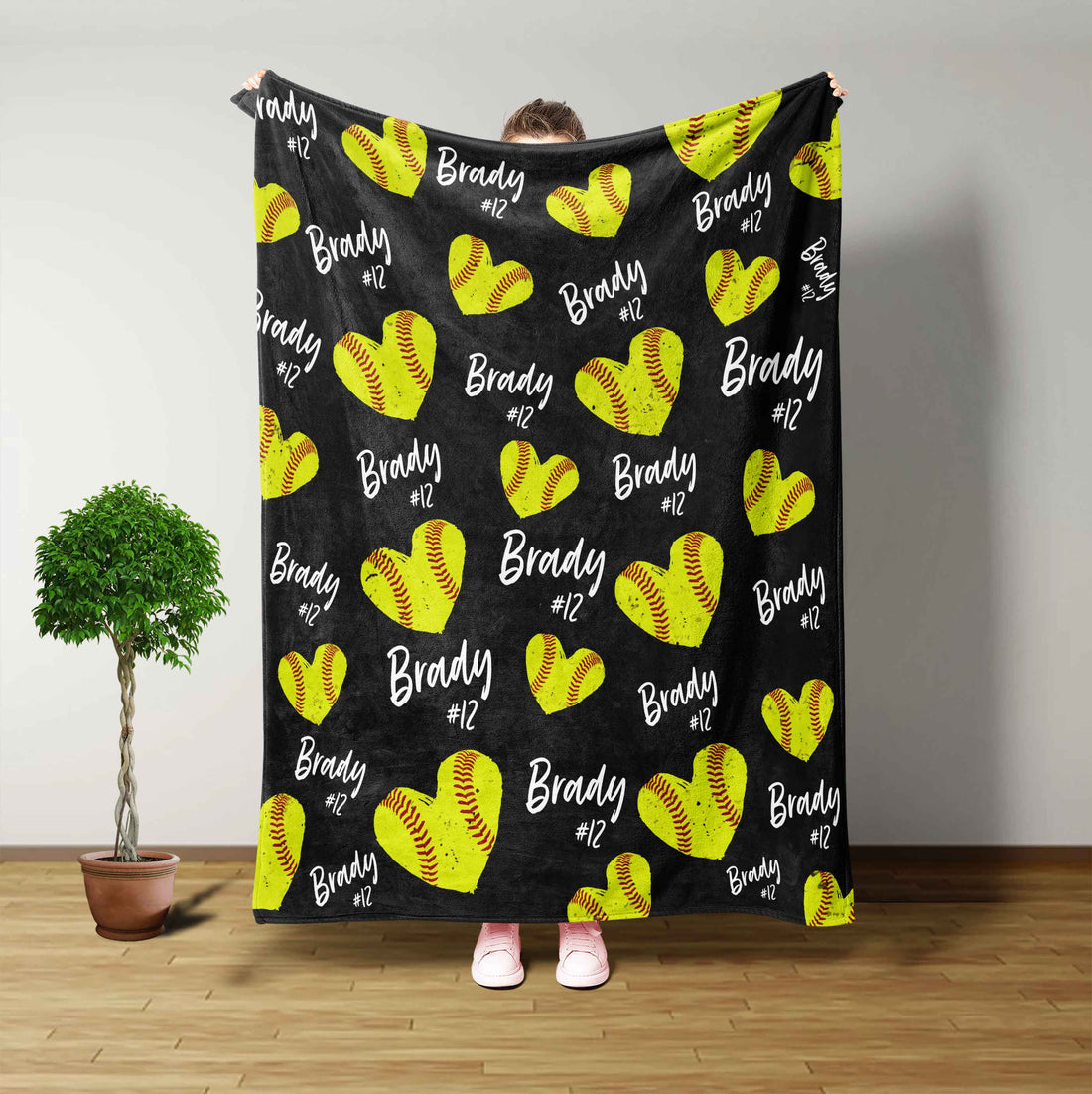 Blanket Design, Soft Ball Gifts, Gift For Boyfriend, Sport Fan, Sport Gifts, Gifts Husband, Gifts Ideas, Decor For Bedroom, Fall Throw Blanket