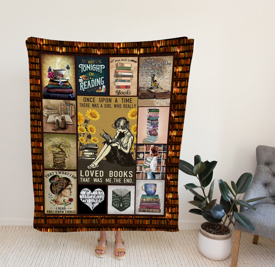 Blanket Design, Quotes About Reading Book, Cat Mom Gifts, Book Reader, Book Lover, Birthday Gifts For Women, Fall Throw Blanket